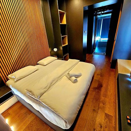 Usj One Subang Jaya By Widebed Apartment ภายนอก รูปภาพ