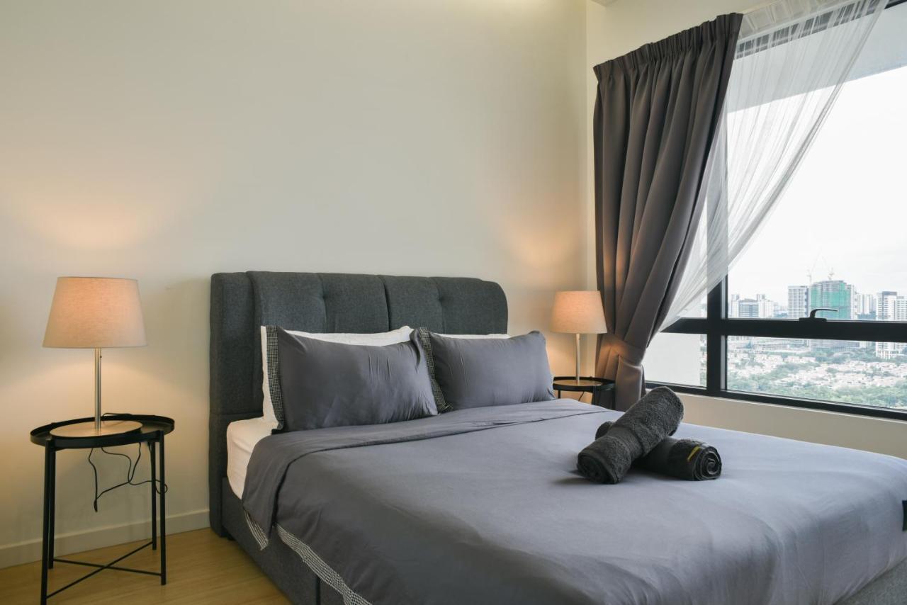 Usj One Subang Jaya By Widebed Apartment ภายนอก รูปภาพ